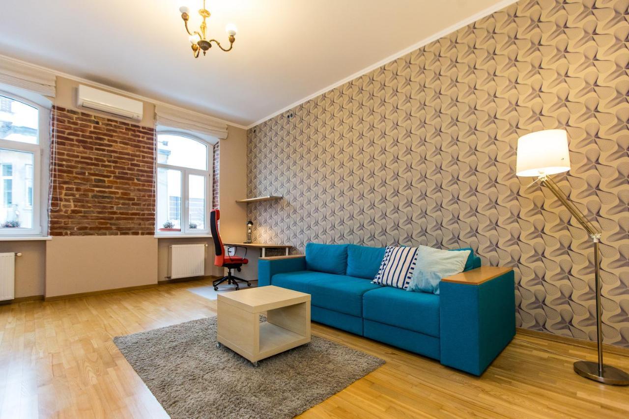 Light And Spacious Apartment On Gazova Str Lemberg Exterior foto