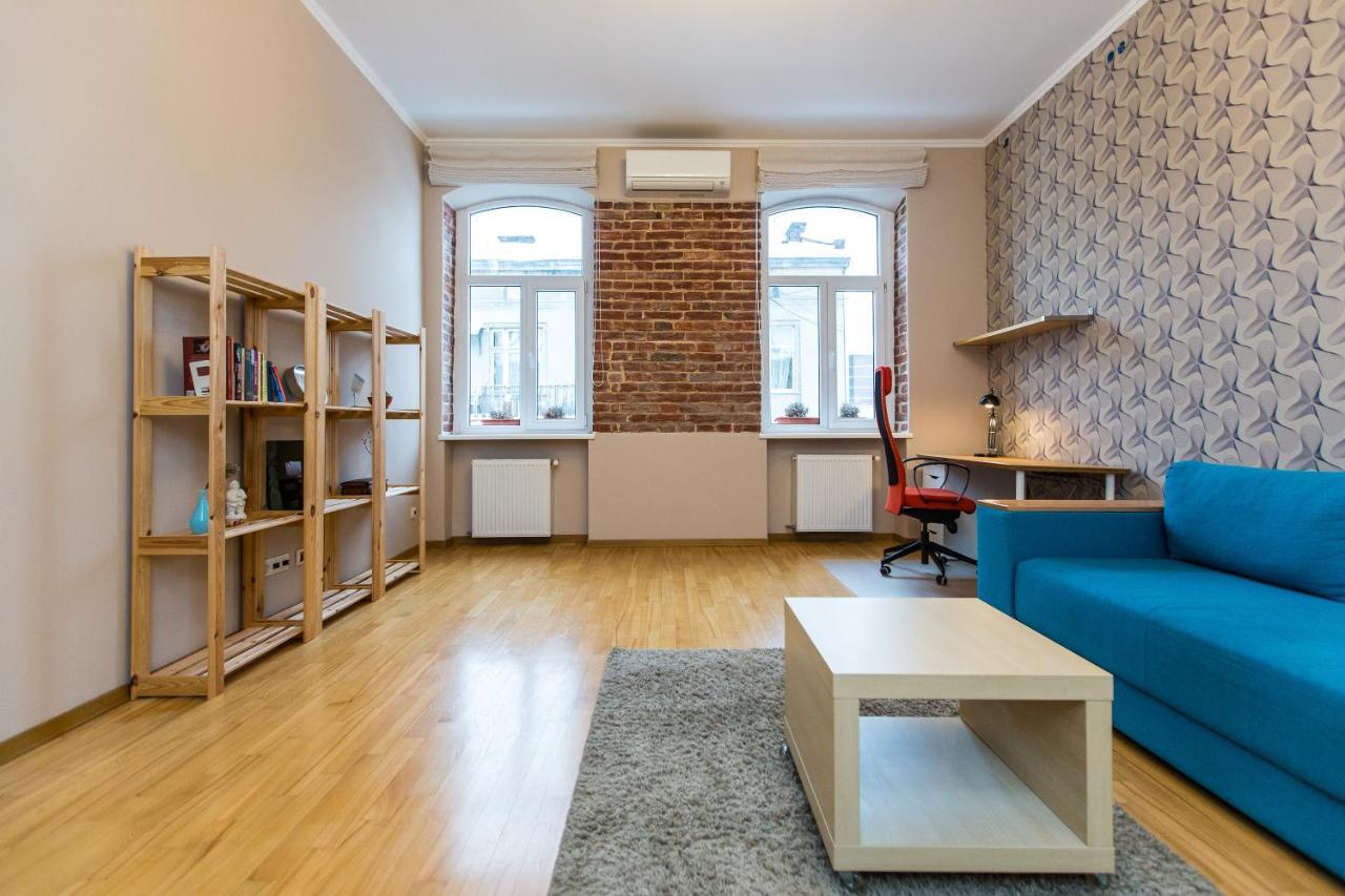 Light And Spacious Apartment On Gazova Str Lemberg Exterior foto